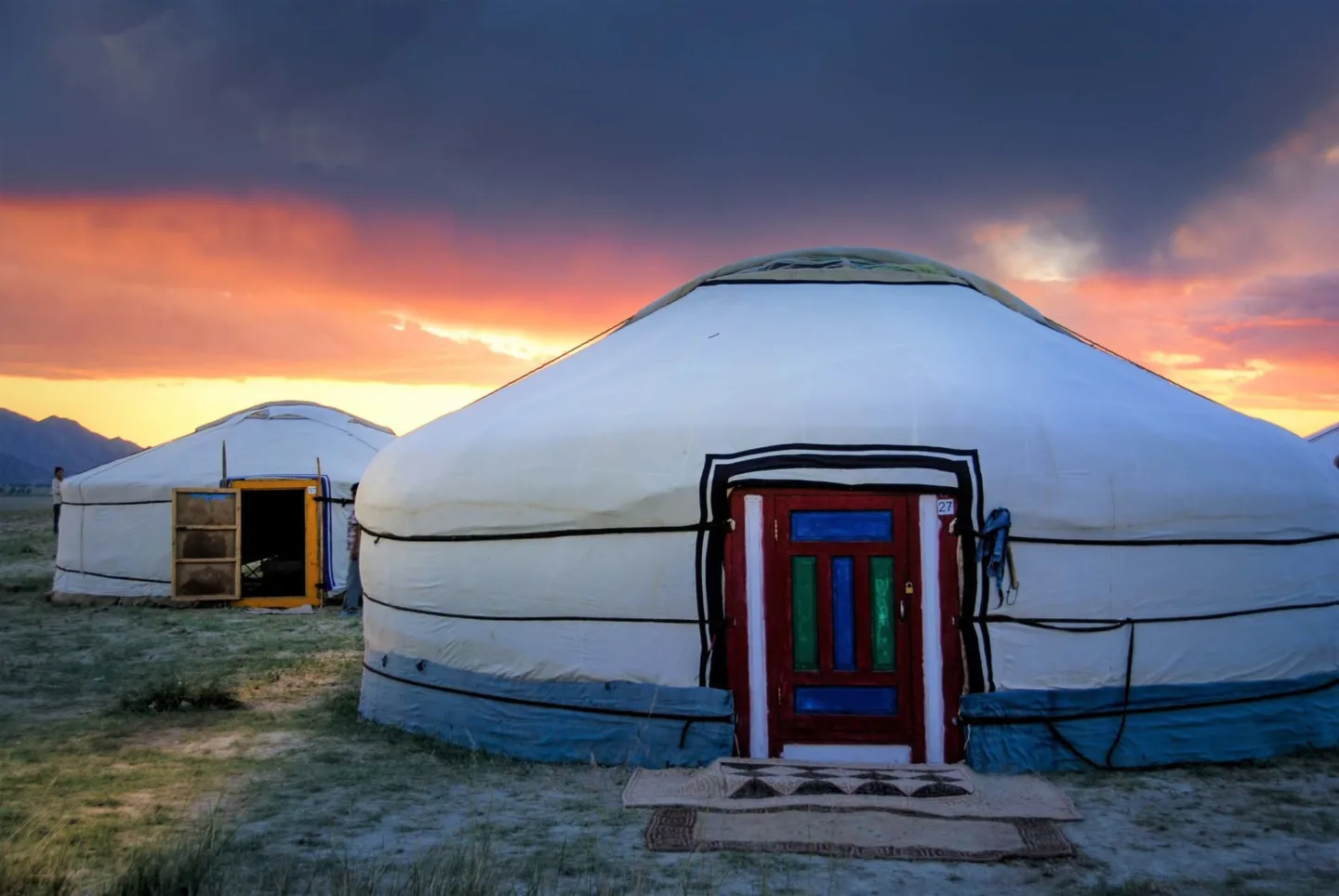 Ger camp horse trek culture Mongolia